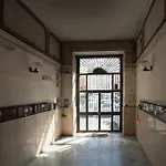 Daire Casa Raffaela With Terrace By Wonderful Italy Napoli