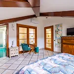 Casa Raffaela With Terrace By Wonderful Italy Napoli