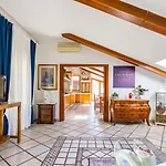 Daire Casa Raffaela With Terrace By Wonderful Italy Napoli