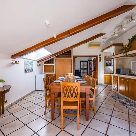 Casa Raffaela With Terrace By Wonderful Italy