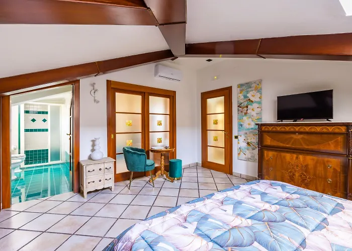 Casa Raffaela With Terrace By Wonderful Italy Naples