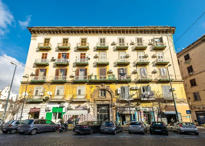 Appartement Casa Raffaela With Terrace By Wonderful Italy Naples