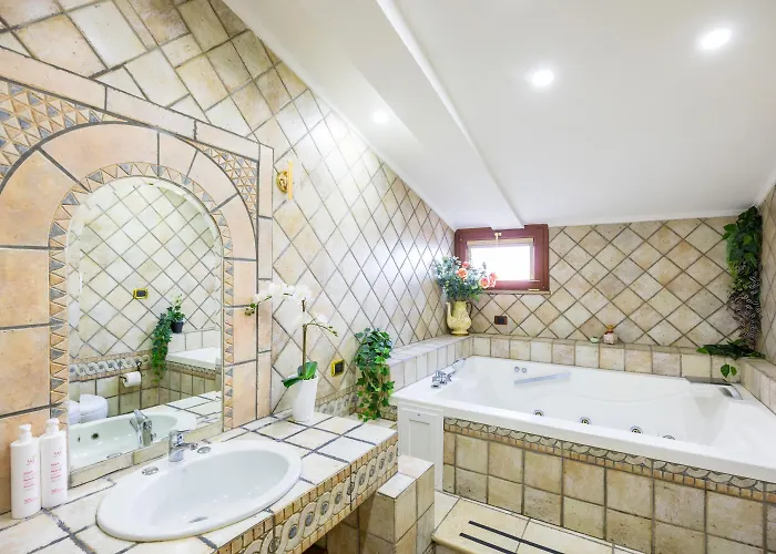 Casa Raffaela With Terrace By Wonderful Italy Naples